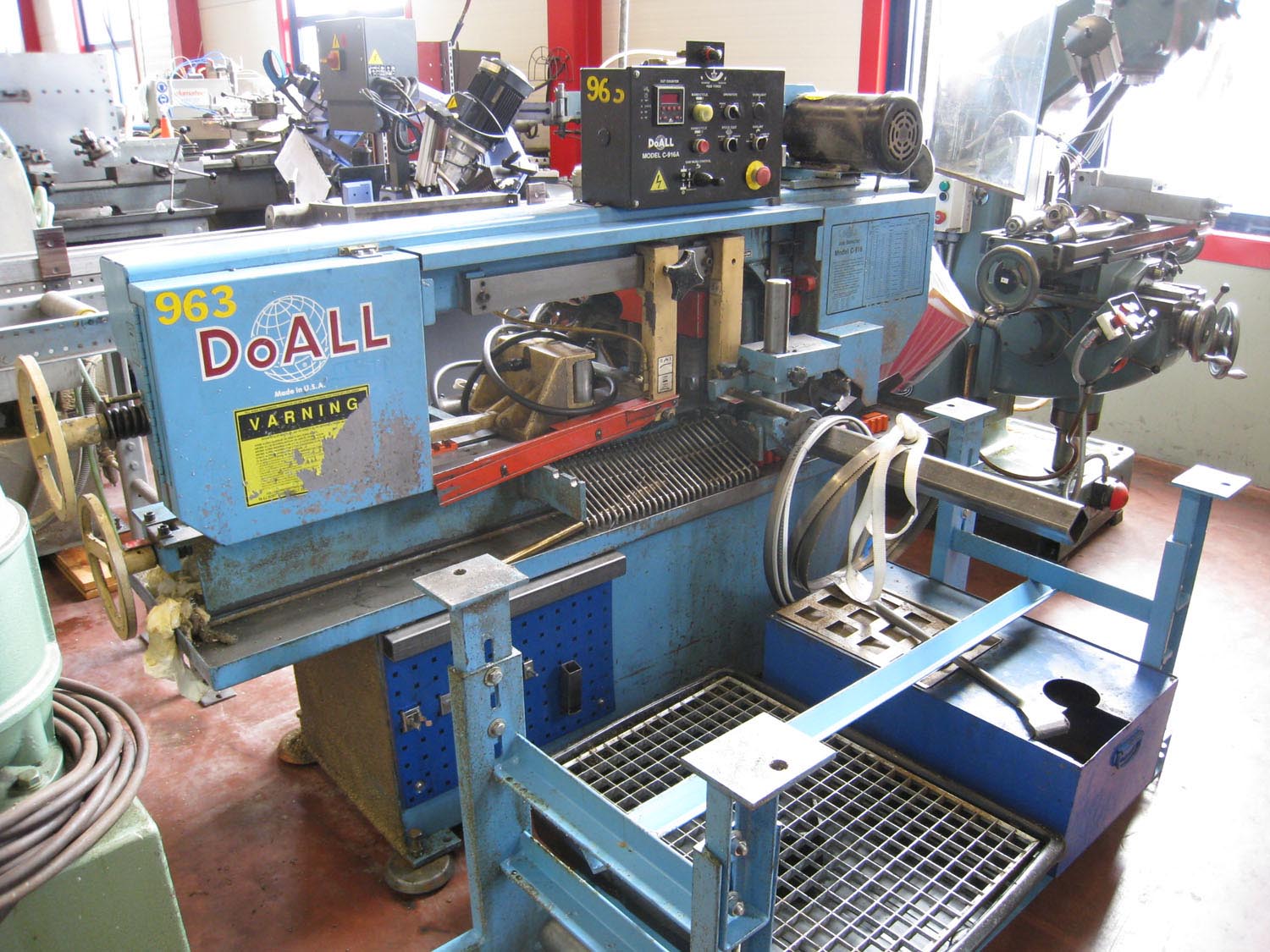 Automatic bandsaw deals